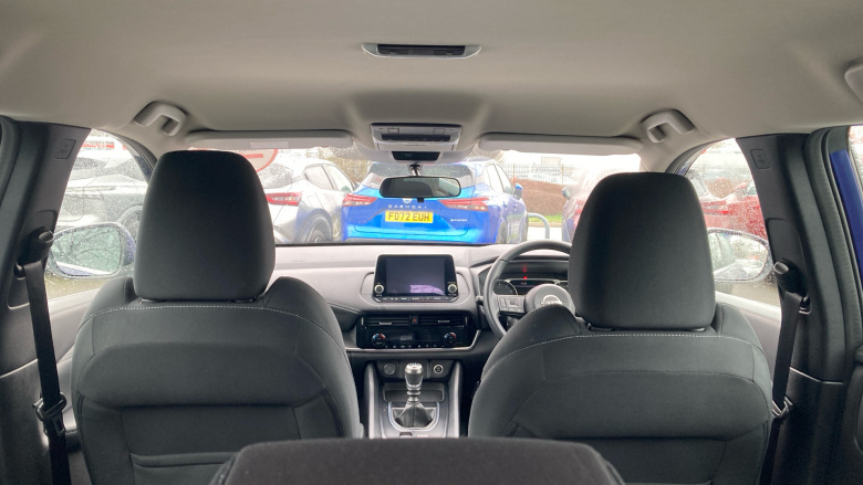 Nissan Qashqai 1.3 DiG-T MH Acenta Premium 5dr Petrol Hatchback